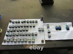 51 Pieces Idec Various Switches Differ. Models Nice Package Deal As-is Shipsfast