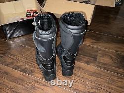 ALPINESTARS Youth Tech 3S MX Blk Boots SZ 2 With Socks & Gloves (Package Deal)