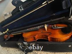 Amati Violin AFV-017 4/4 Full Size (Student Package Deal)